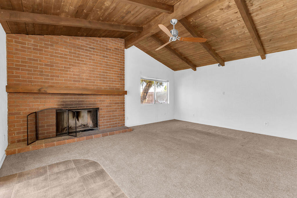 51735 Avenida Vallejo