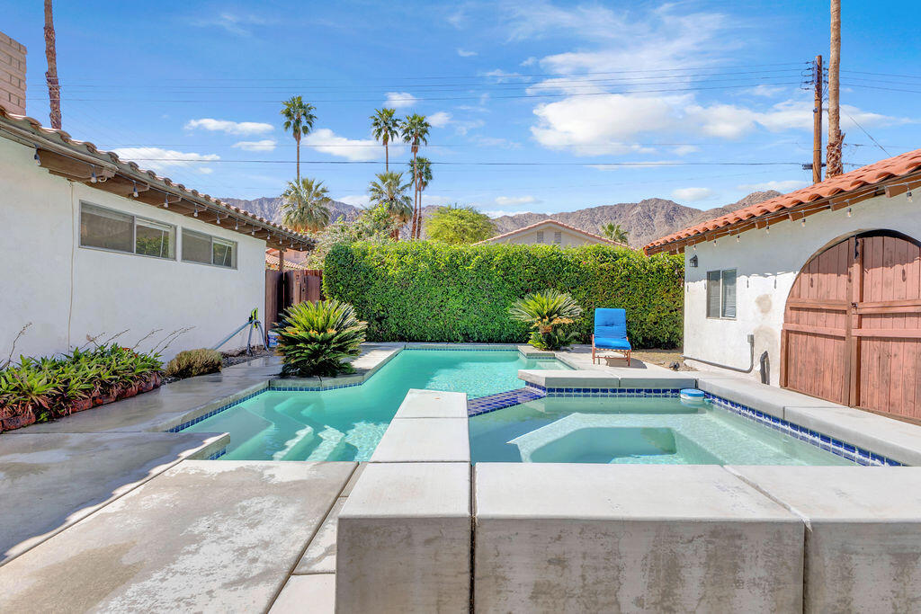 51735 Avenida Vallejo