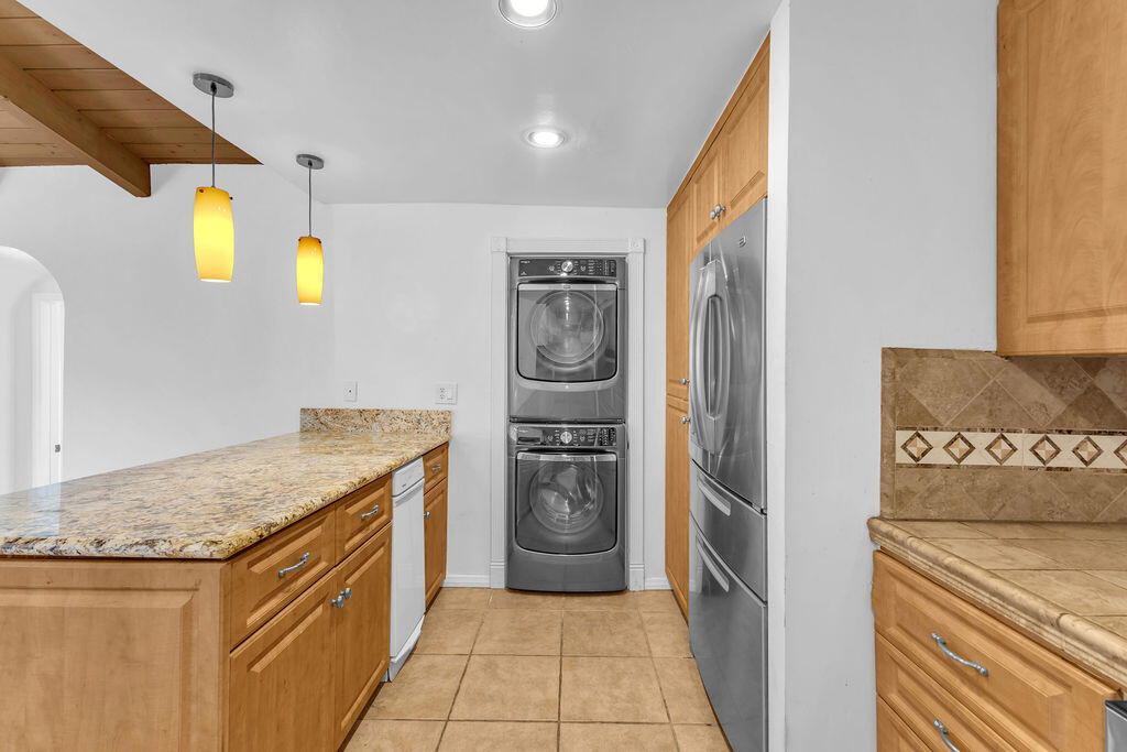 51735 Avenida Vallejo