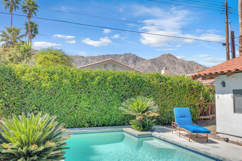 51735 Avenida Vallejo