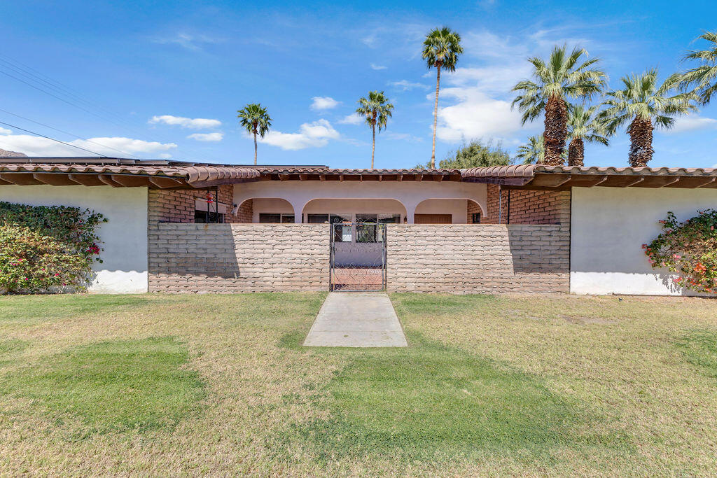 51735 Avenida Vallejo