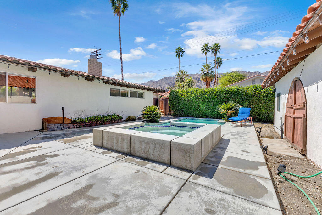 51735 Avenida Vallejo