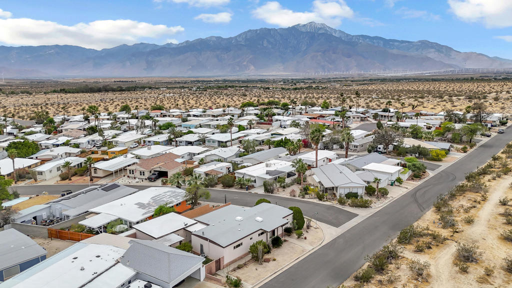 69250 Crestview Drive