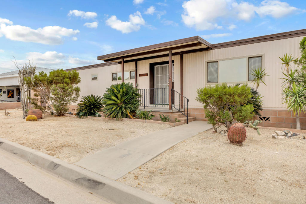 69250 Crestview Drive