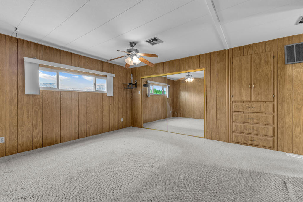 69250 Crestview Drive