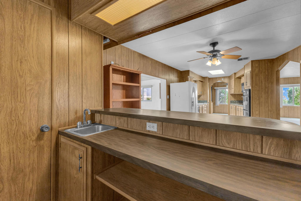 69250 Crestview Drive