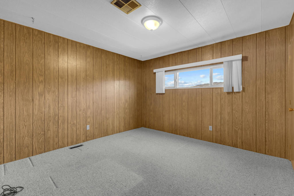 69250 Crestview Drive