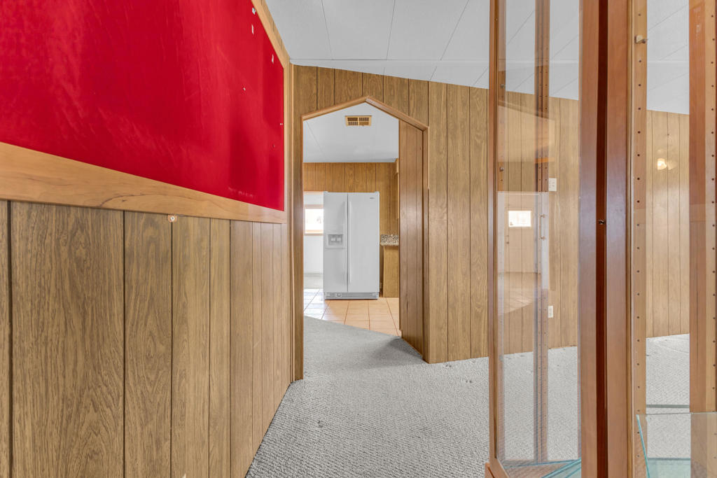 69250 Crestview Drive