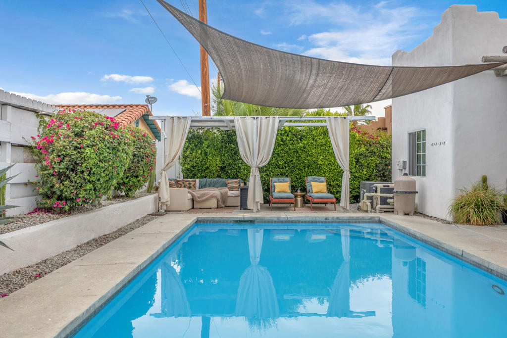 53545 Avenida Ramirez