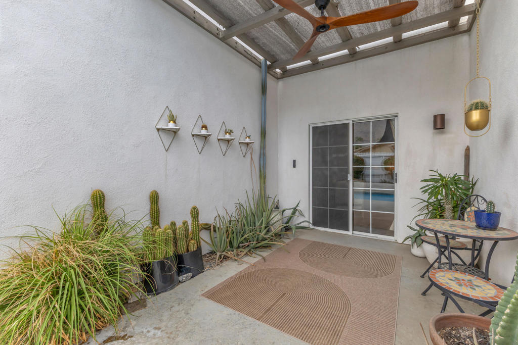 53545 Avenida Ramirez