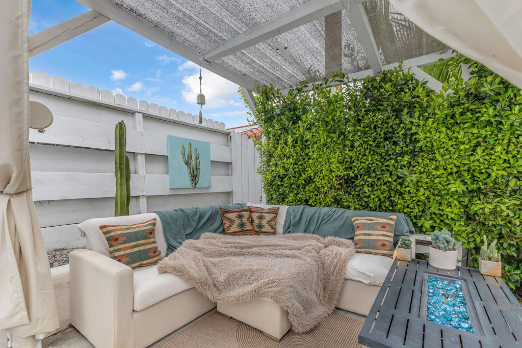 53545 Avenida Ramirez