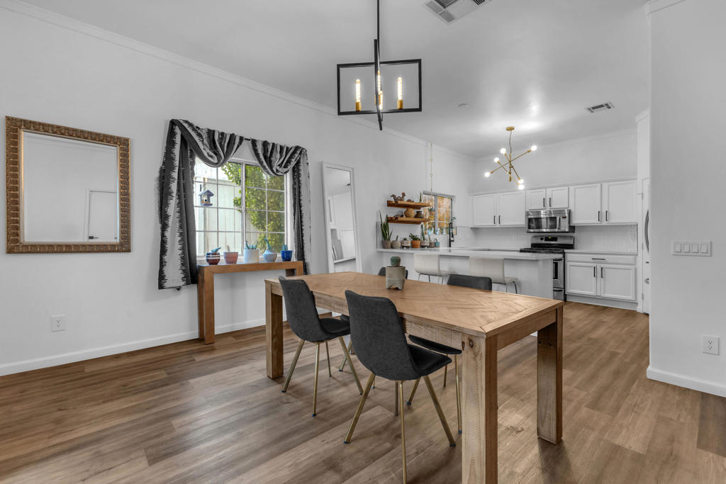 53545 Avenida Ramirez