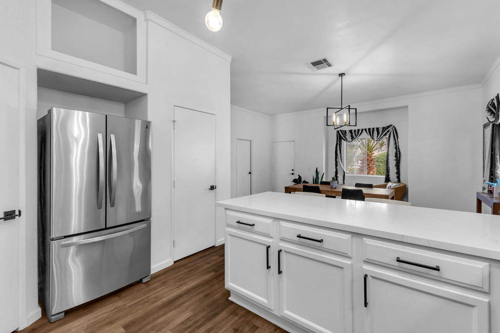 53545 Avenida Ramirez