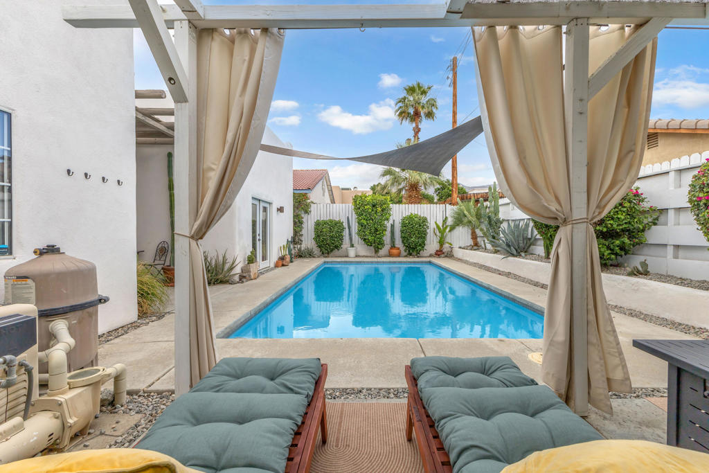 53545 Avenida Ramirez