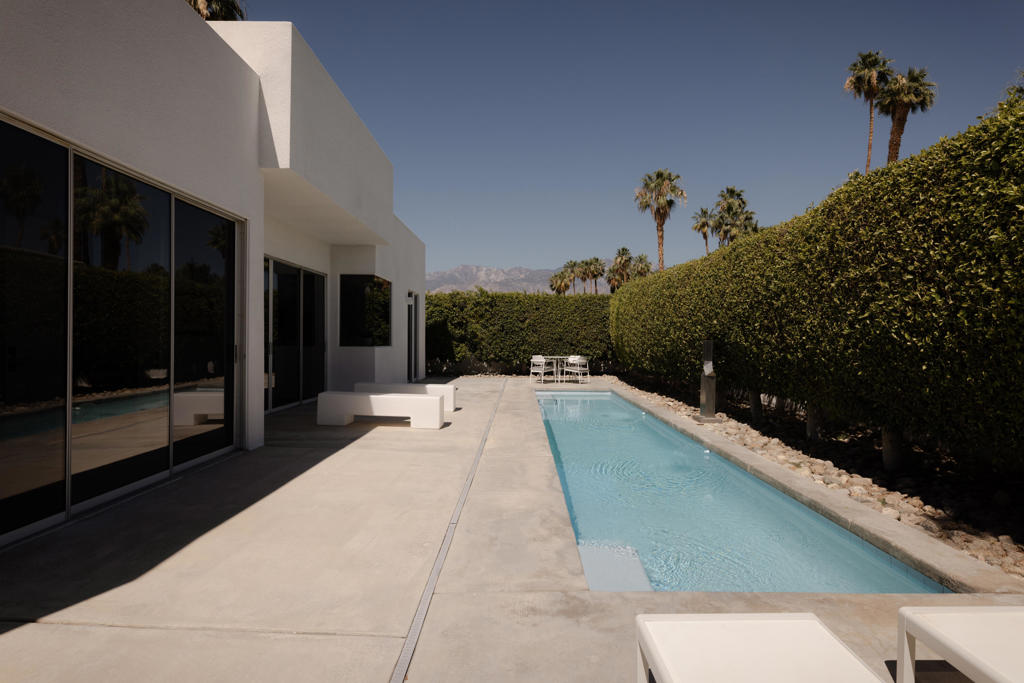 37700 Peacock Circle