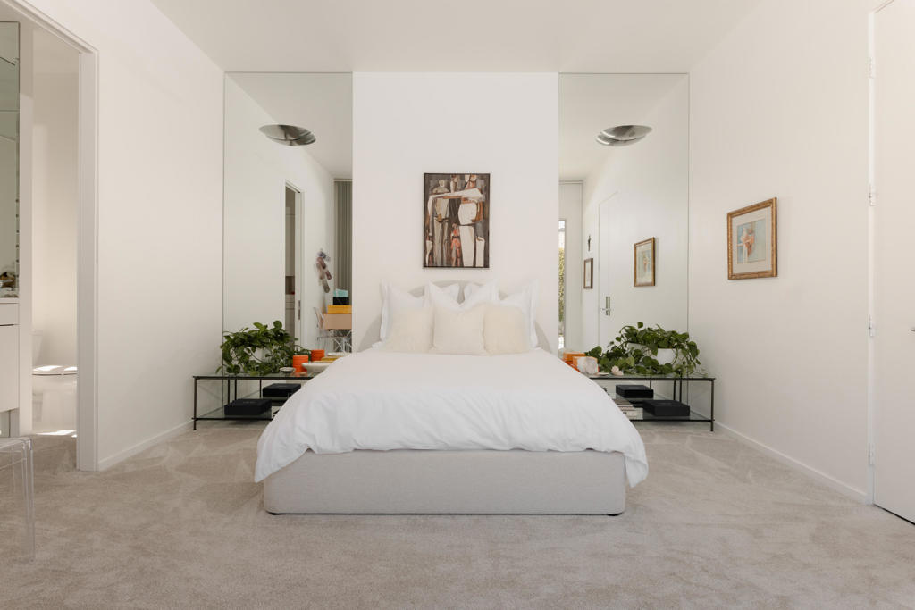 37700 Peacock Circle