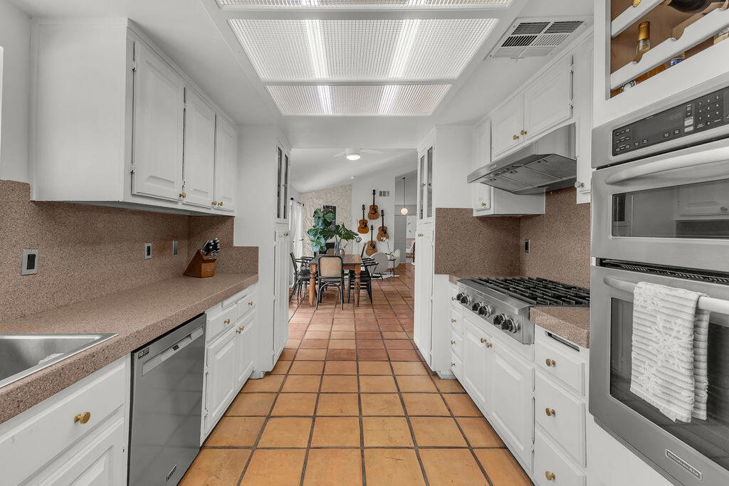 42710 Sandy Bay Road