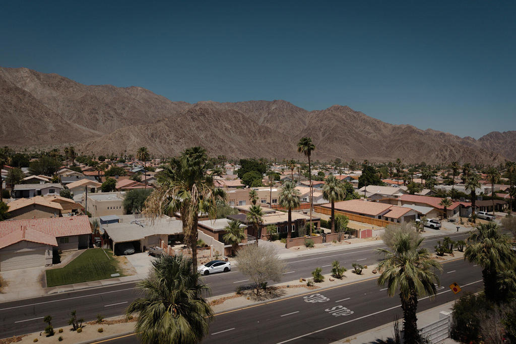 52883 Eisenhower Drive