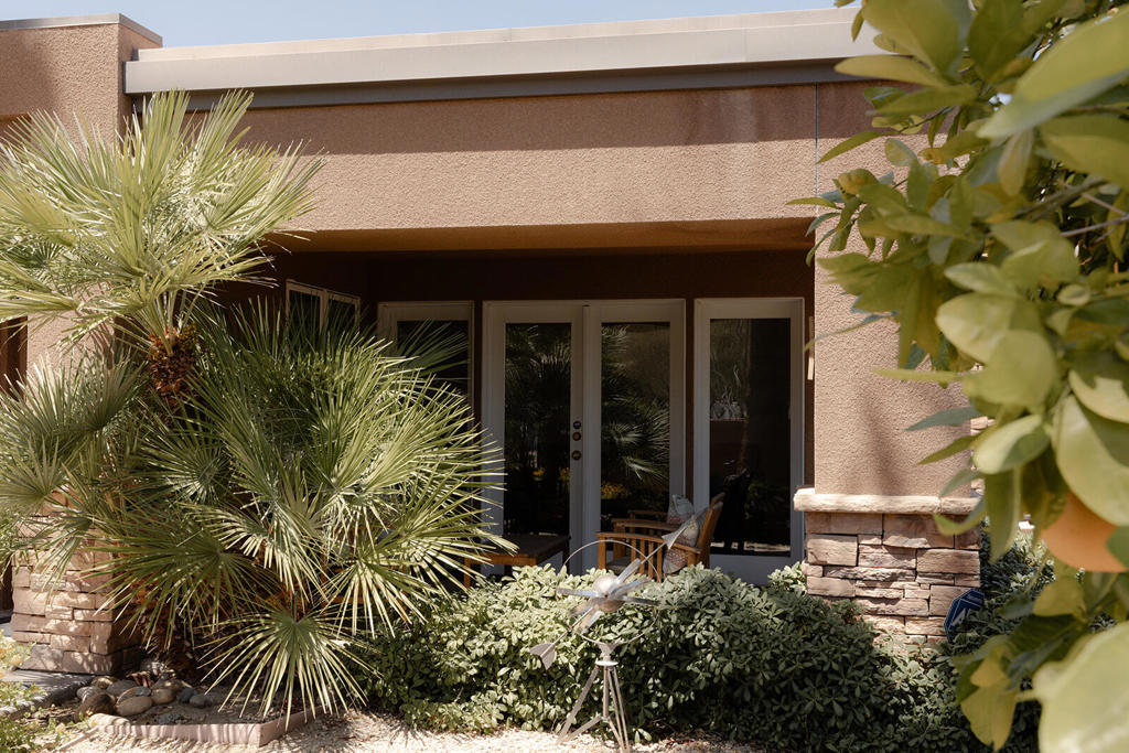 52883 Eisenhower Drive