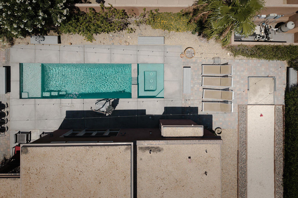 52883 Eisenhower Drive