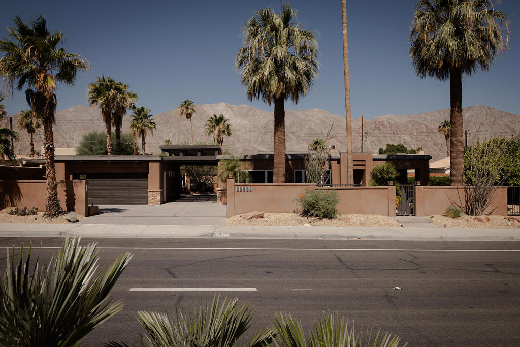 52883 Eisenhower Drive