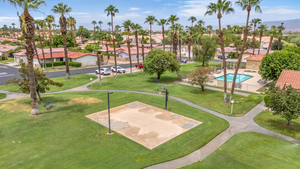 77872 Sunnybrook Drive