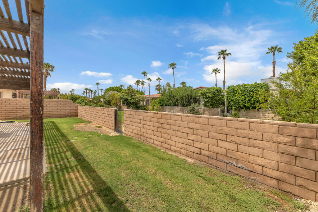 77872 Sunnybrook Drive