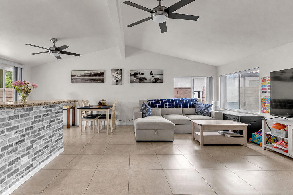 77872 Sunnybrook Drive