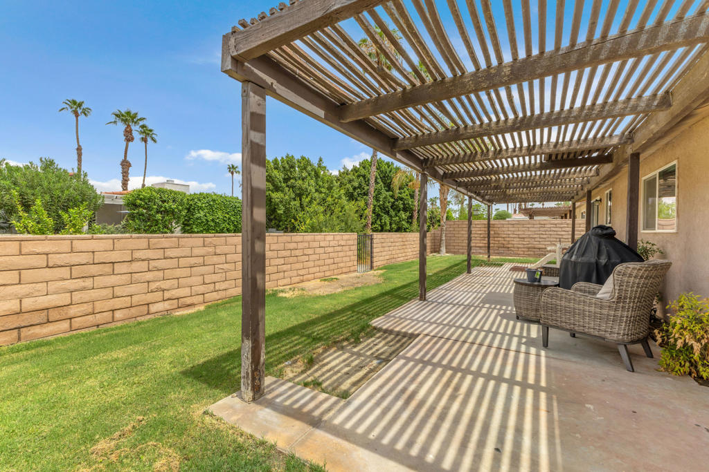 77872 Sunnybrook Drive