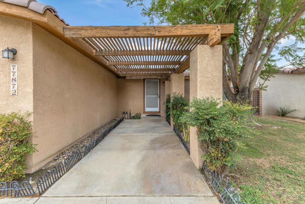 77872 Sunnybrook Drive