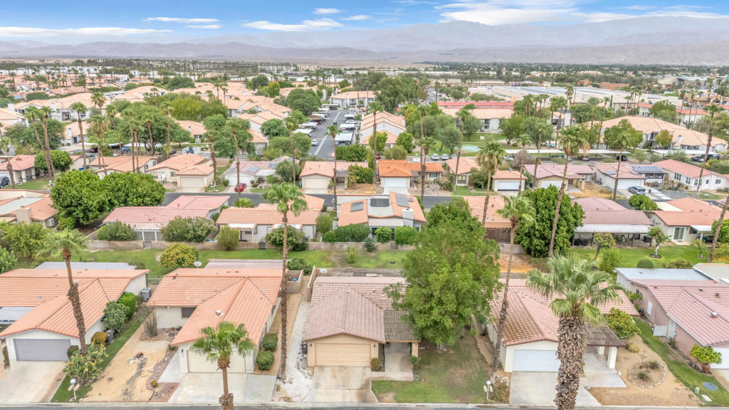 77872 Sunnybrook Drive