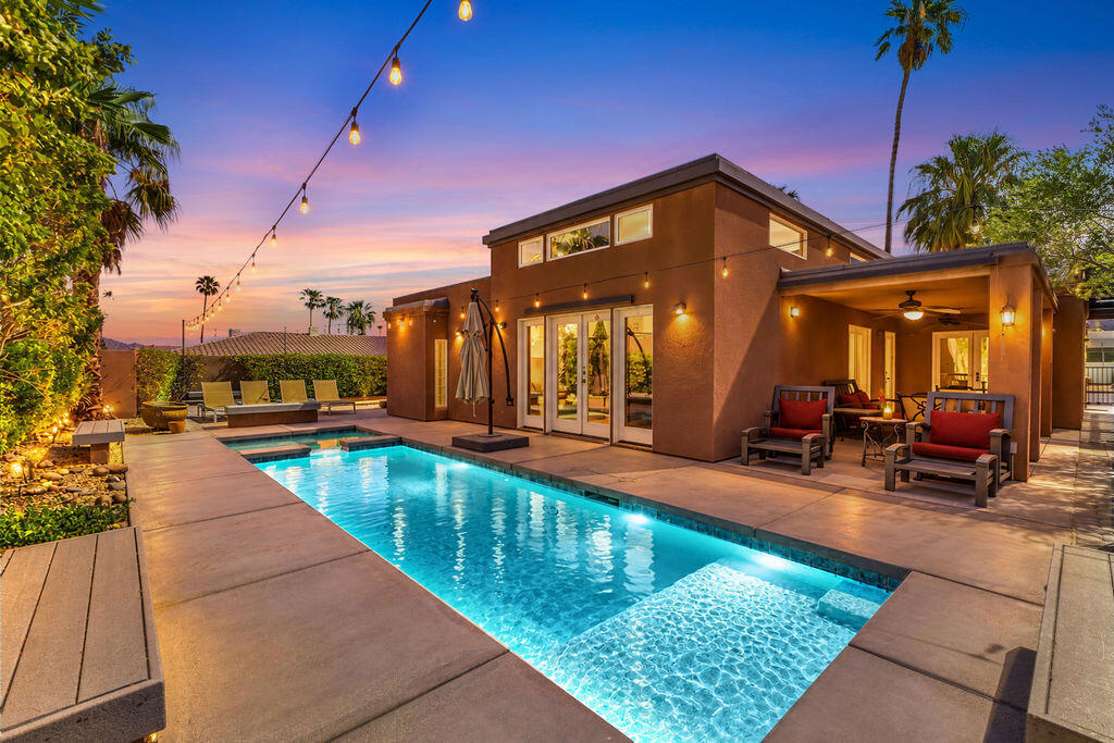 52883 Eisenhower Drive