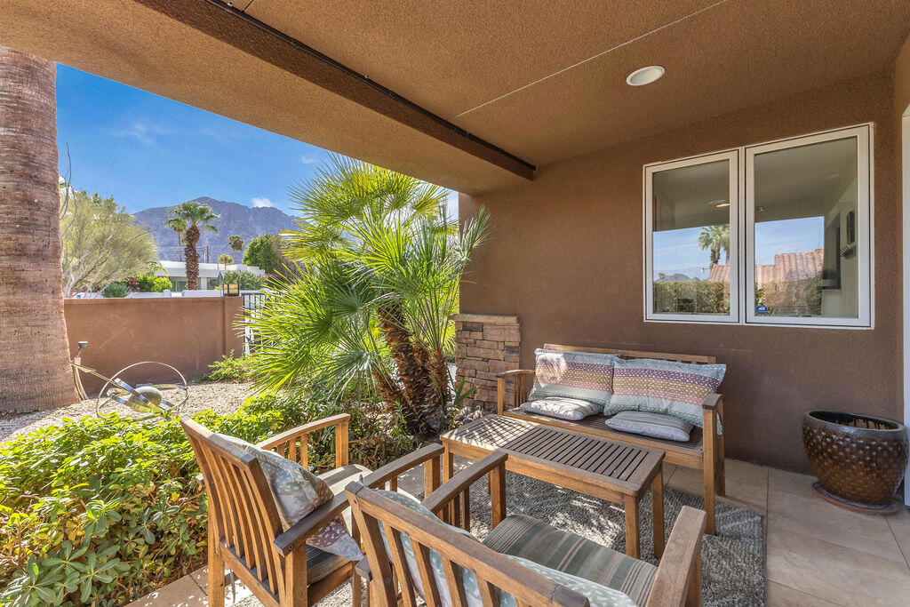 52883 Eisenhower Drive