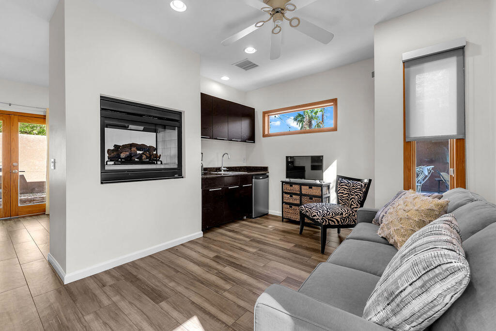 52883 Eisenhower Drive