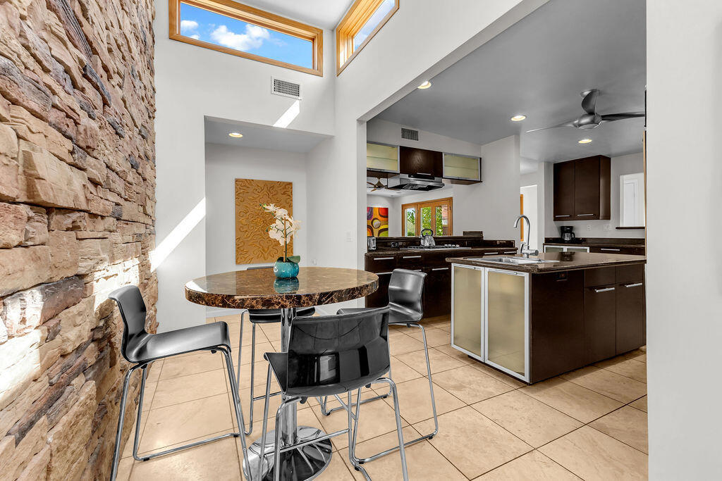 52883 Eisenhower Drive