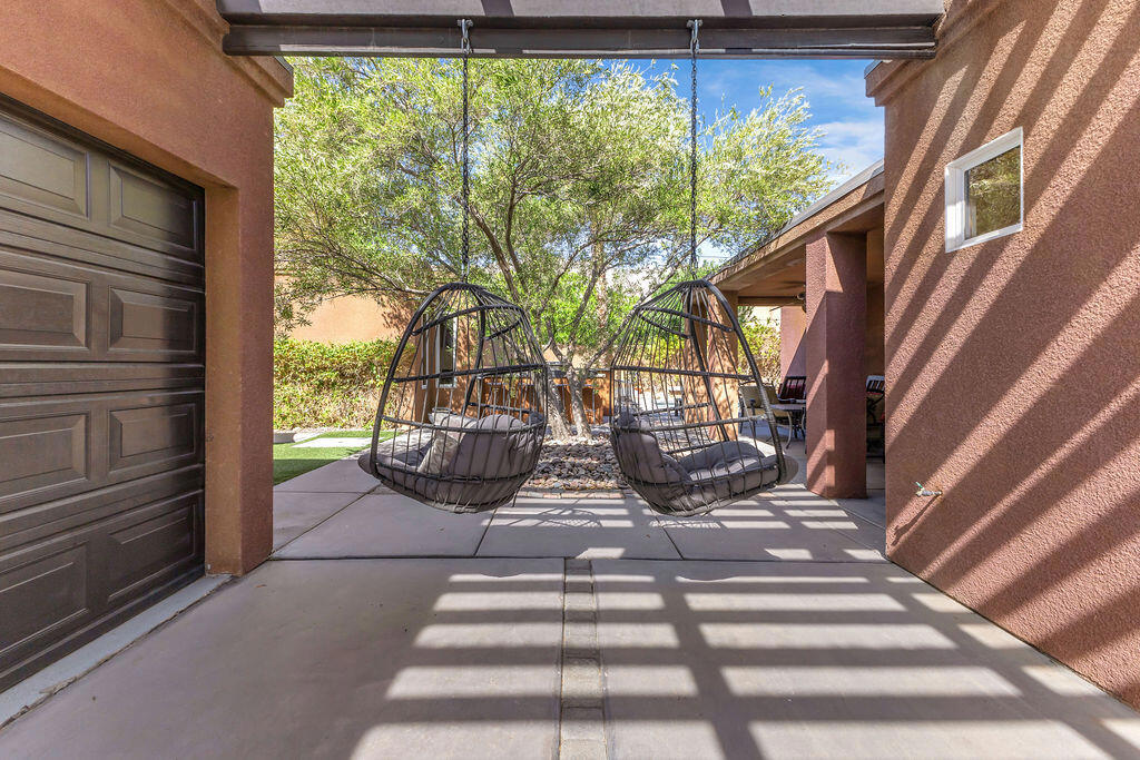 52883 Eisenhower Drive