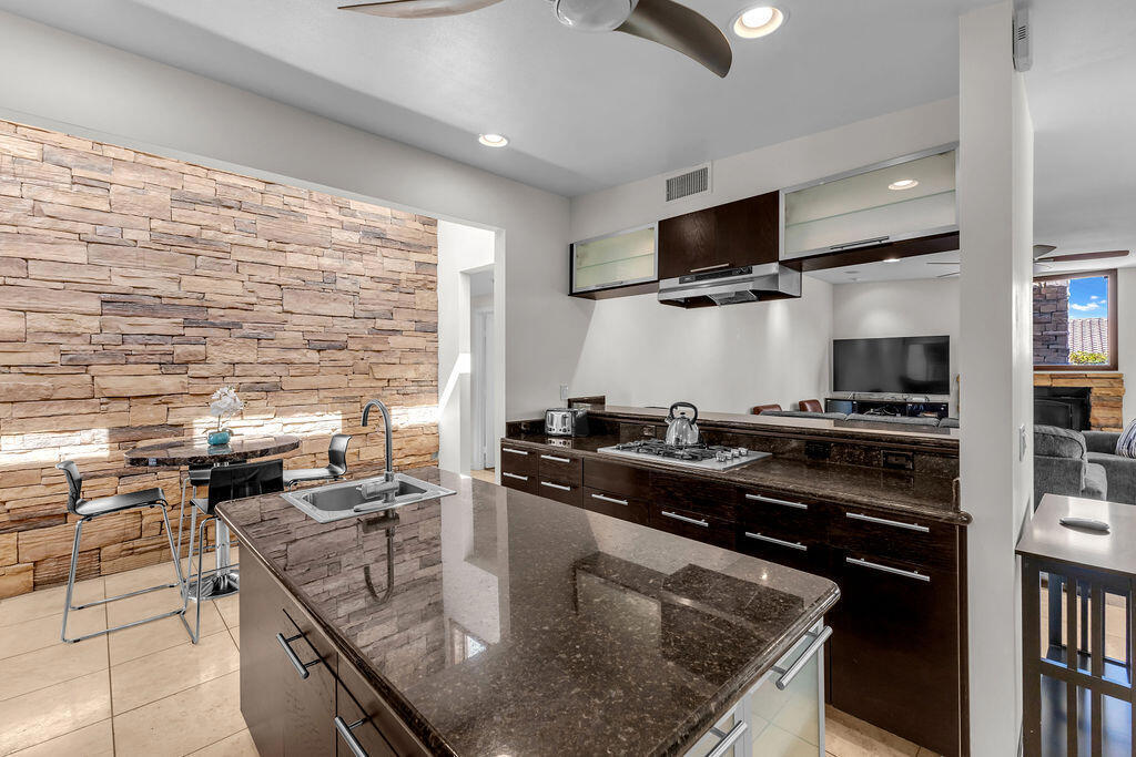 52883 Eisenhower Drive