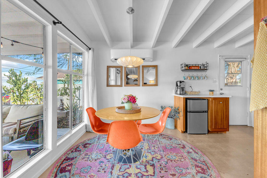 61548 Capilla Drive