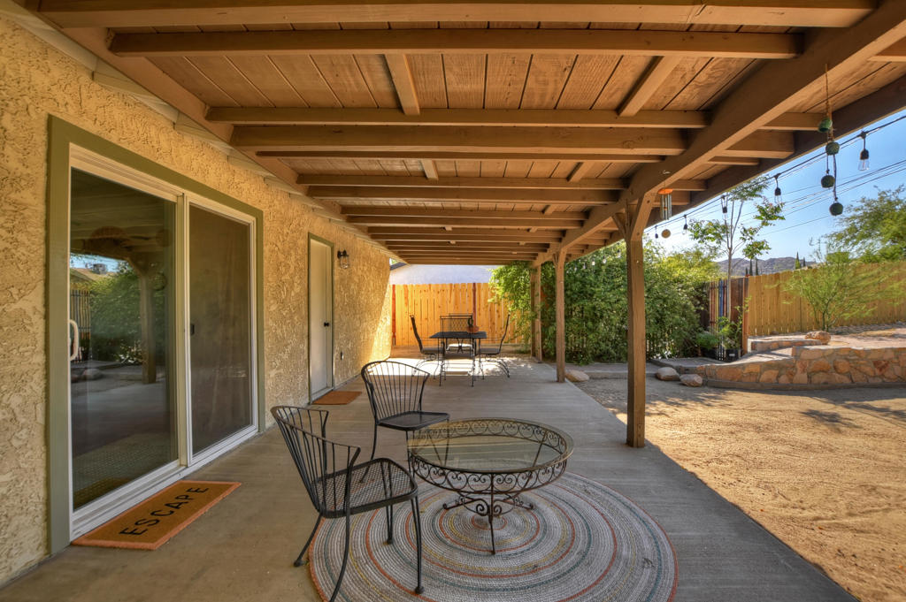 61587 Desert Air Road