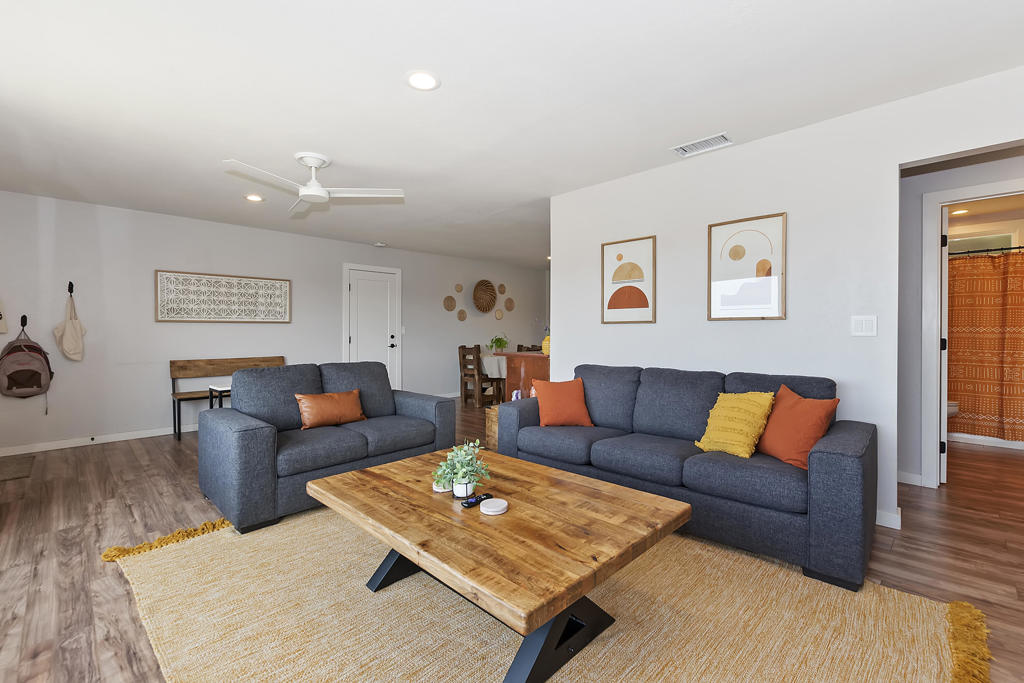 61587 Desert Air Road