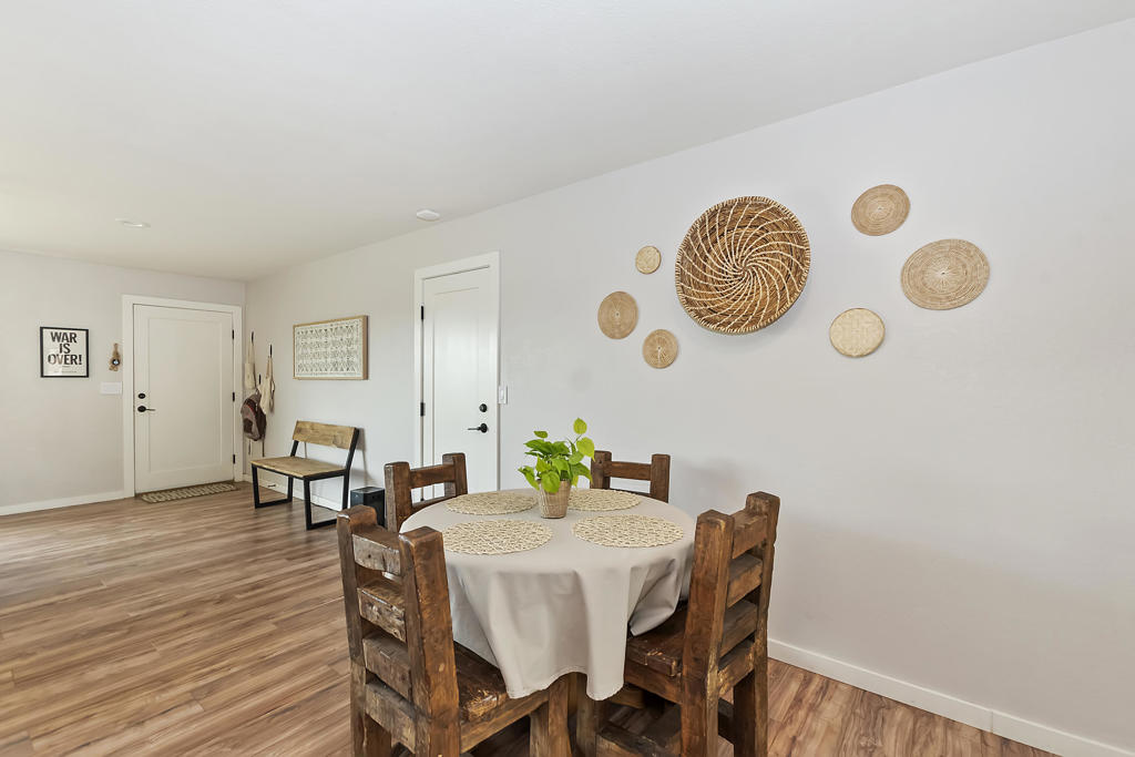 61587 Desert Air Road