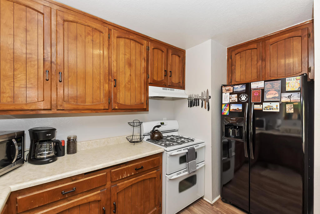 61587 Desert Air Road