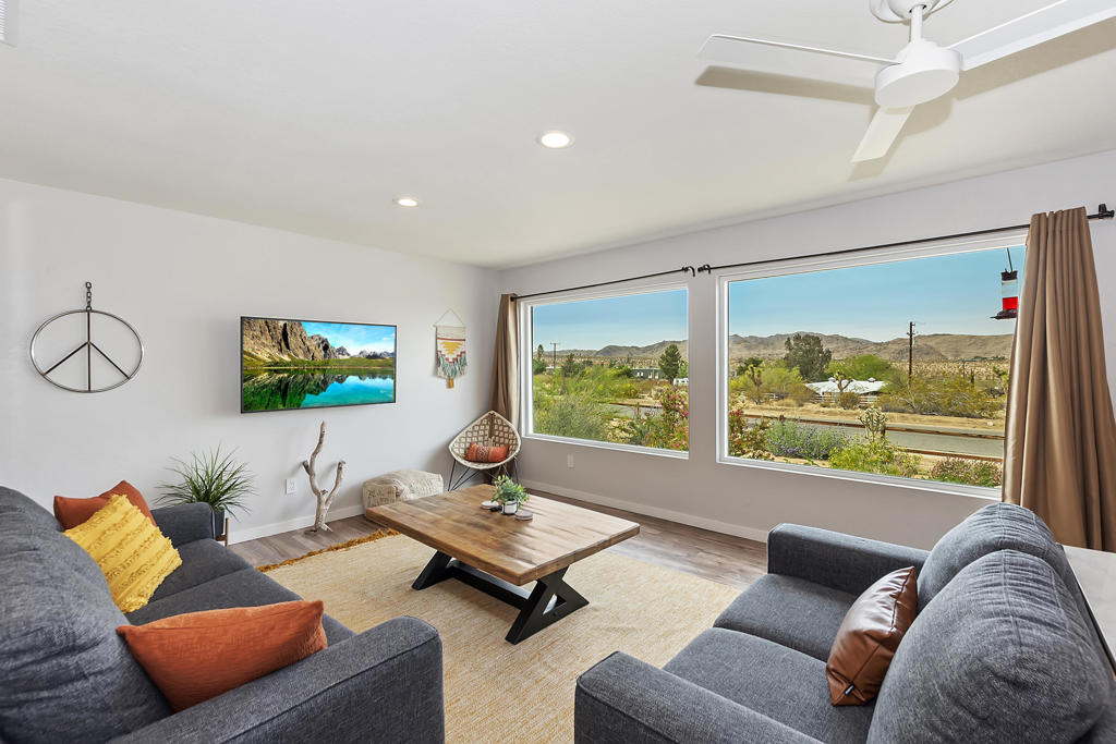 61587 Desert Air Road