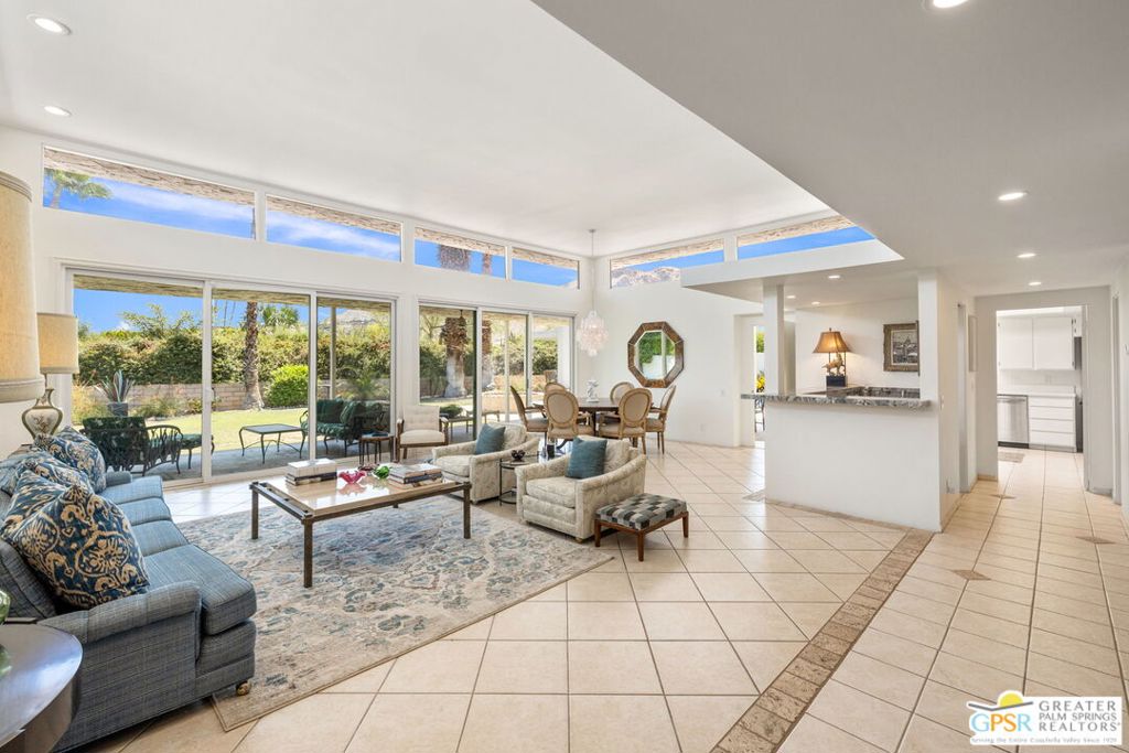 2130 S Toledo Avenue