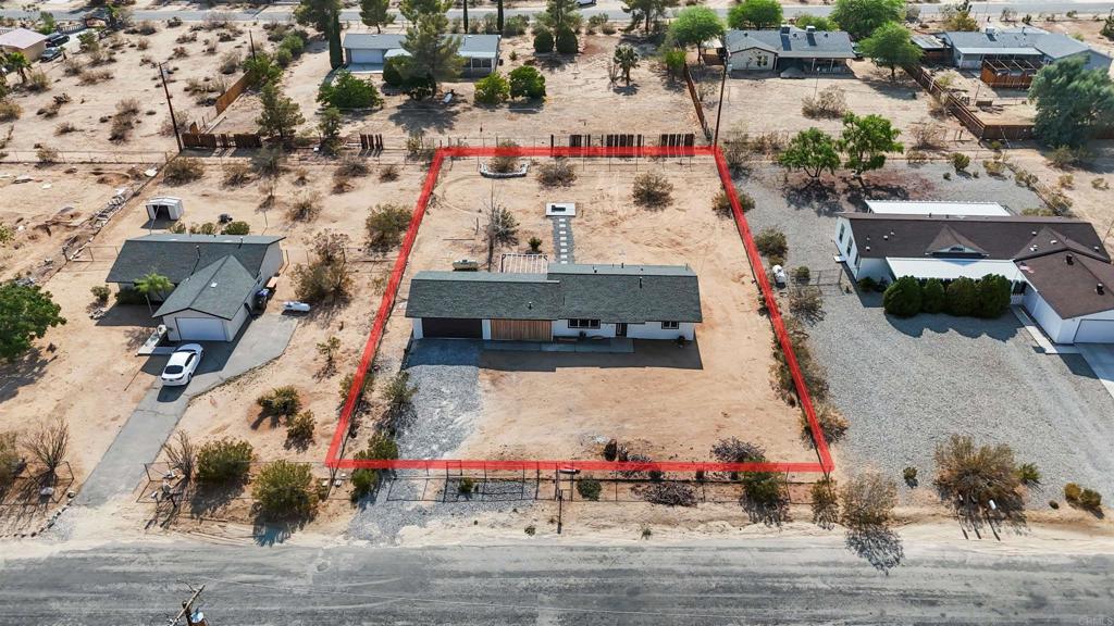 4758 Avenida La Mirada