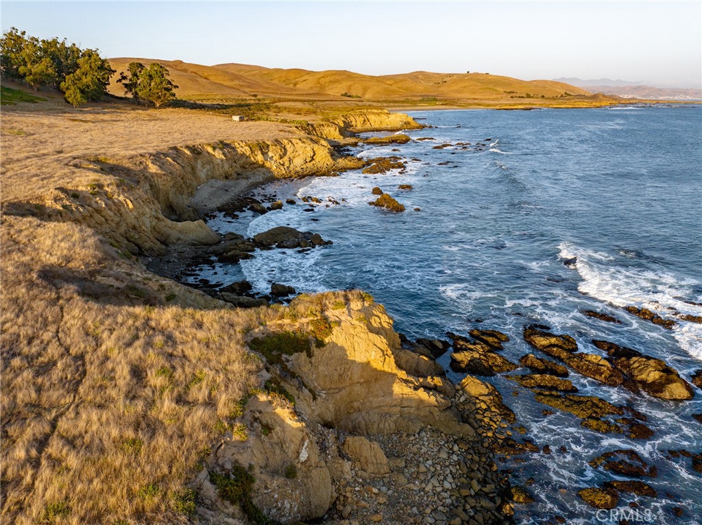 5010 Cabrillo