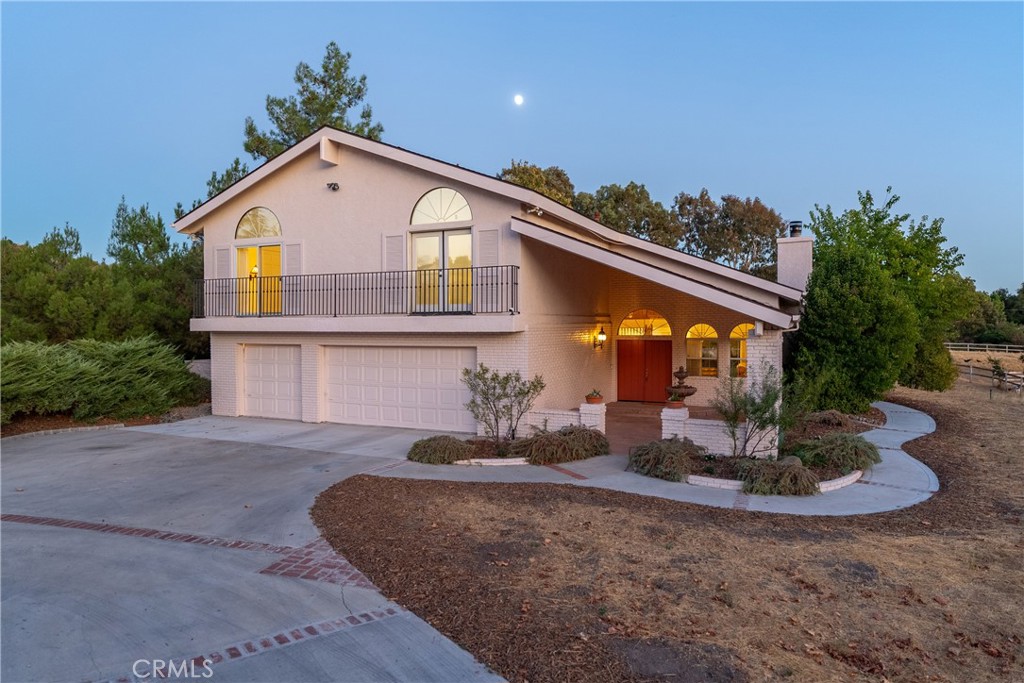 1285 Beaver Creek Lane