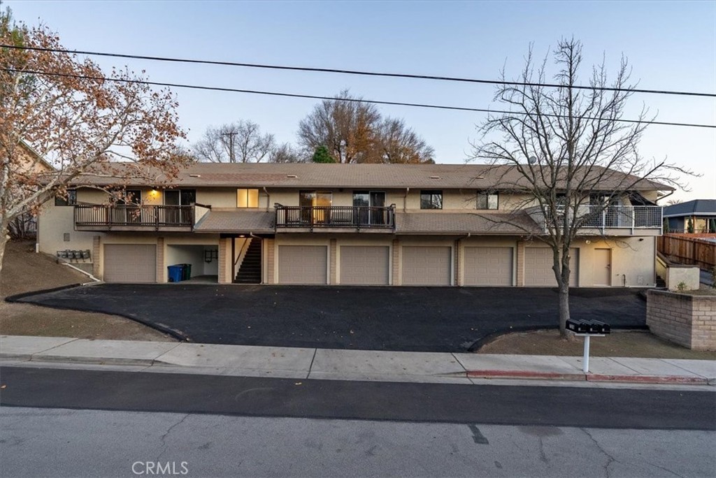 728 Walnut Drive