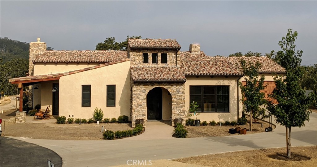 2525 Warm Springs Lane