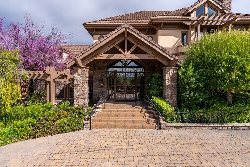 76525 Interlake Road